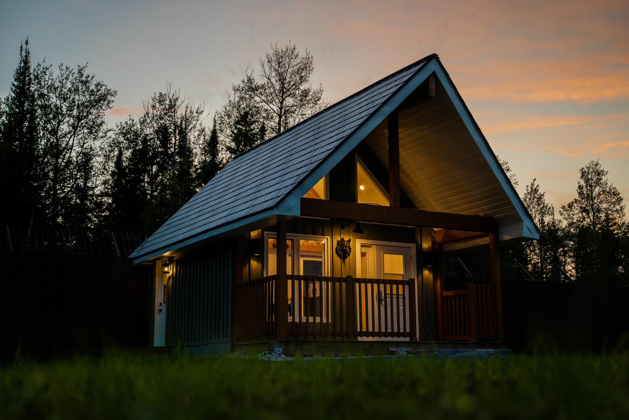 Cedar Meadows Spa & Resort A small cabin in the resort at dusk. - Timmins, Ontario